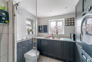 Photo 17- click for photo gallery